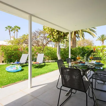 ヴィラ Guerrero - Terraza Y Acceso A Piscina Comun