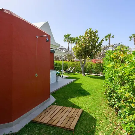 Guerrero - Terraza Y Acceso A Piscina Común Villa