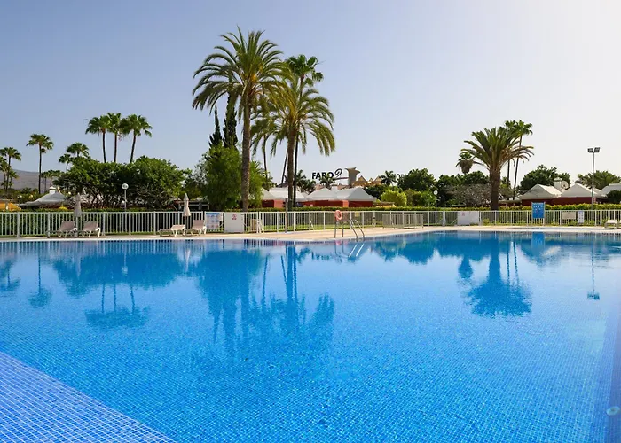 Villa Guerrero - Terraza Y Acceso A Piscina Comun